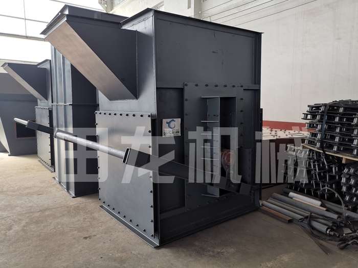 環(huán)鏈斗式提升機(jī)機(jī)頭和機(jī)身展示！